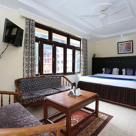 Oyo 9942 Hotel Ravine Dharamshala Eksteriør bilde