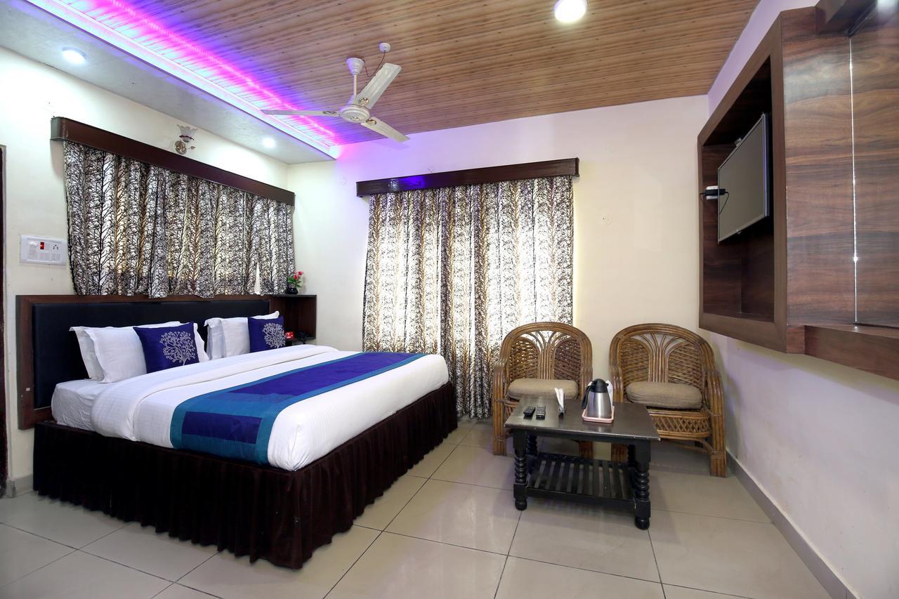 Oyo 9942 Hotel Ravine Dharamshala Eksteriør bilde